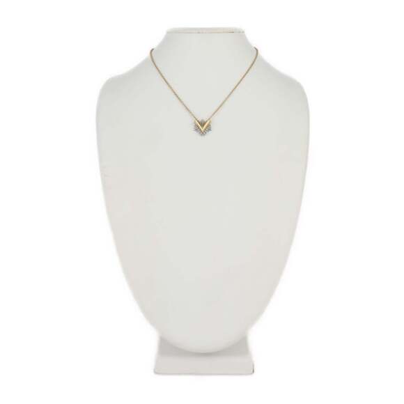 LOUIS VUITTON Gold Necklace